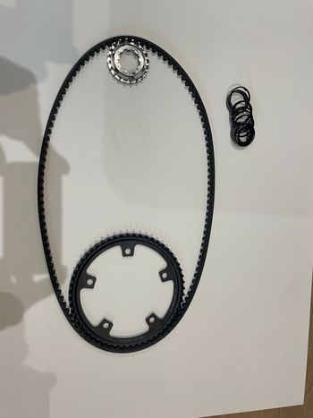 Gates Carbon Drive, Kit complet transmission de vélo à courroie carbone drive