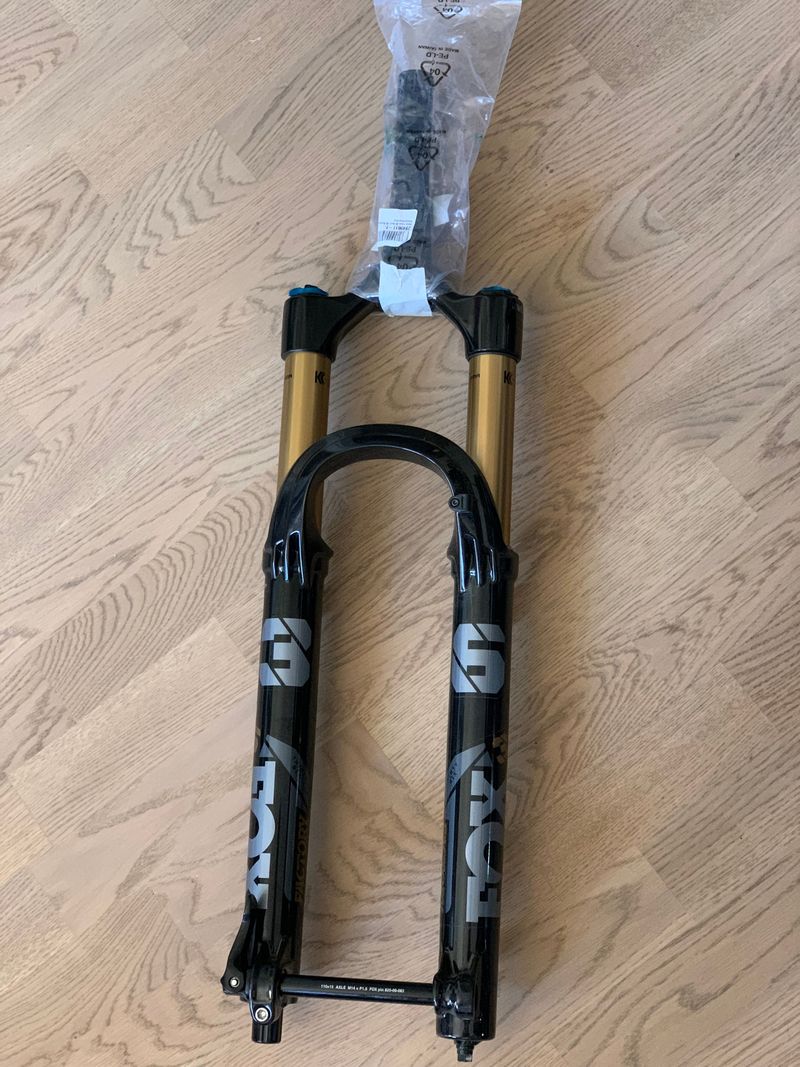 Tweedehands Fox Factory 36 140mm 2023 Fork