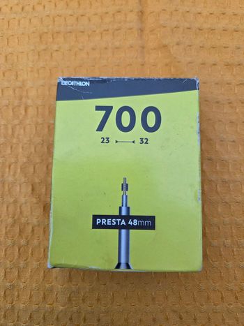 BTWIN, 700x23-32 Tube