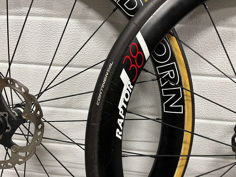 Used roadborn Raptor 38 bike — image 2 of 3