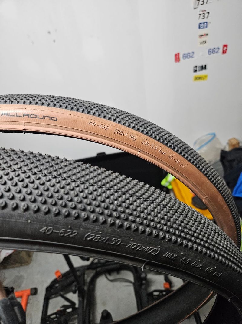 Used Schwalbe g-one allround 2026 Tyres & Tubes