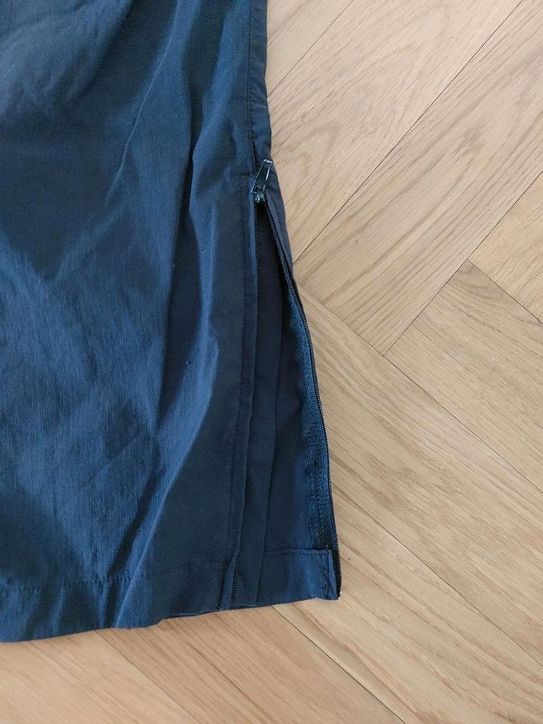 Used Frilufts Hose ZipOff Outdoor Dunkelgrau Damen 42 bike — image 3 of 17