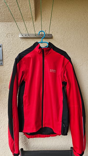 Used Gorewear Windstopper Active Shell Cycling Clothing