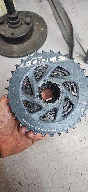 Used Sram force axs 2024 bike — image 1 of 2