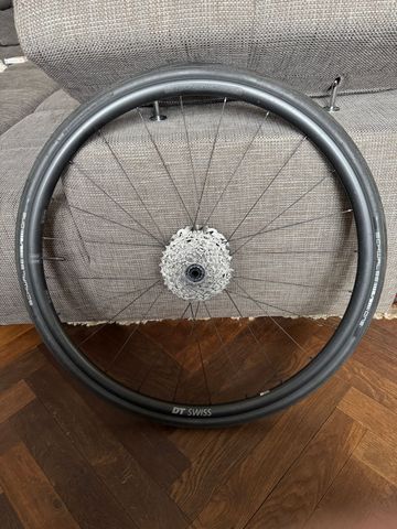 Used Dt Swiss Performance LN 2026 bike — image 2 of 3