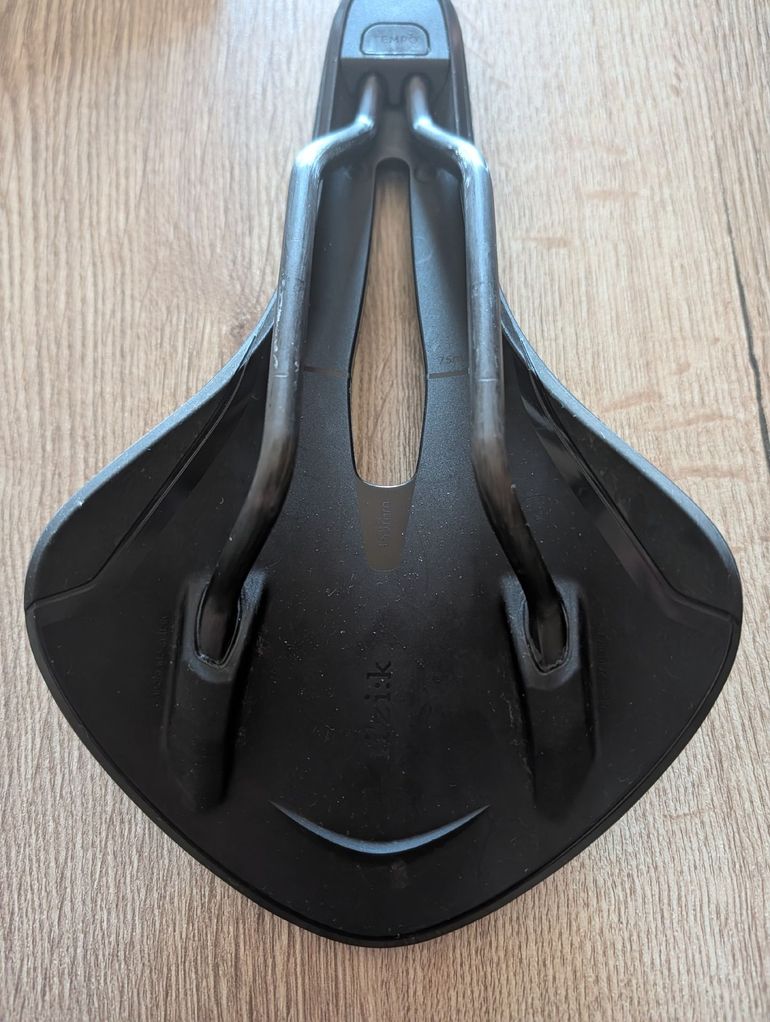 Used Fizik R 1 2025 bike — image 3 of 5