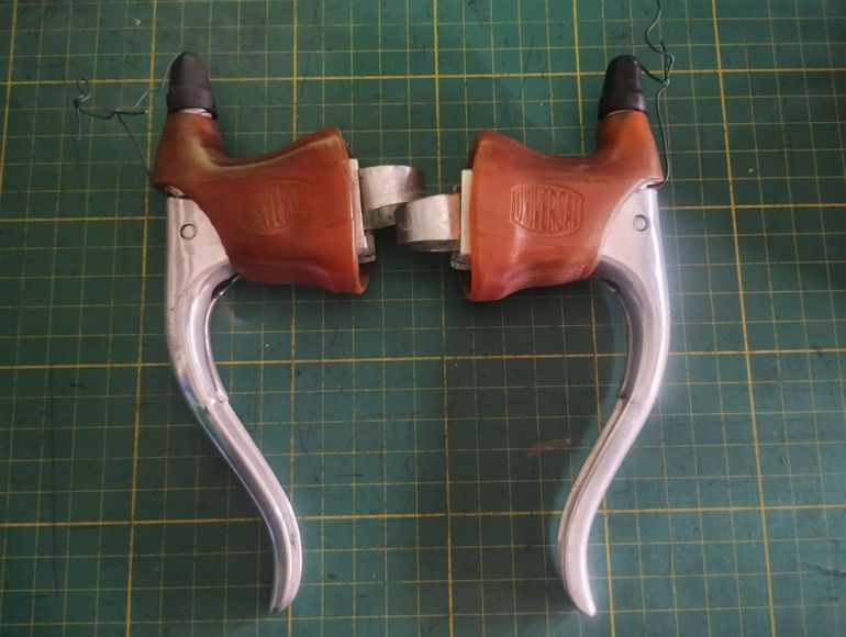Used Universal Leve Freno bike — image 2 of 9
