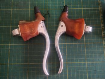 Used Universal Leve Freno bike — image 1 of 9