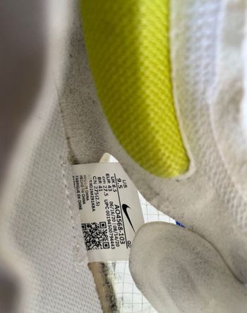 Used Nike ZoomX Vaporfly Next bike — image 6 of 6