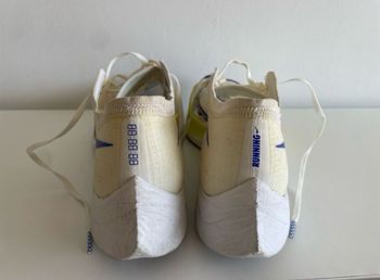 Used Nike ZoomX Vaporfly Next bike — image 4 of 6