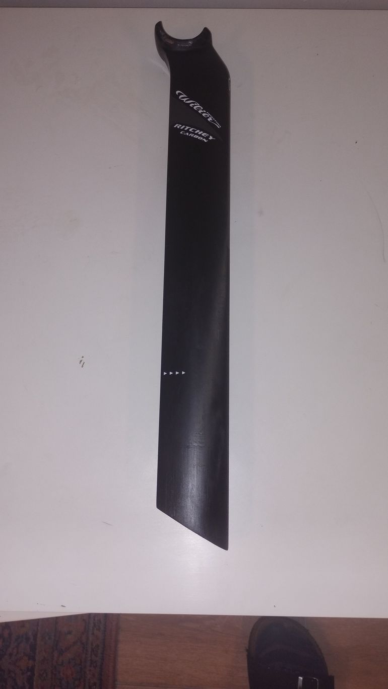Used Wilier Carbon Aero Seatpost 2017 bike — image 1 of 4