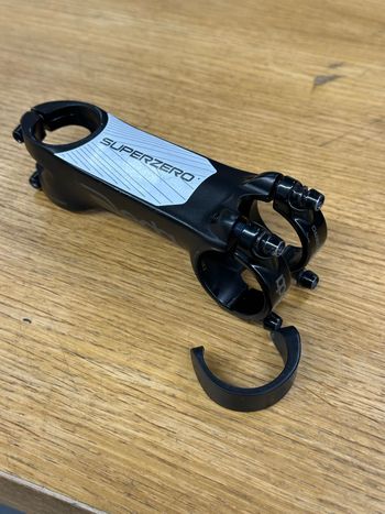 Deda Elementi, Deda superzero