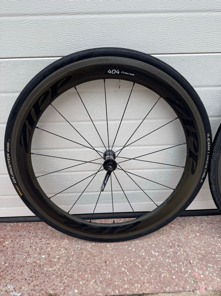 Used Zipp 404 + 808 Firecrest Carbon 2018 bike — image 6 of 8