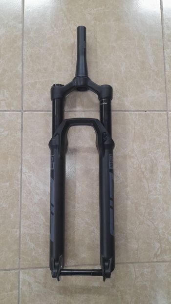Used RockShox SID 2024 bike — image 1 of 5