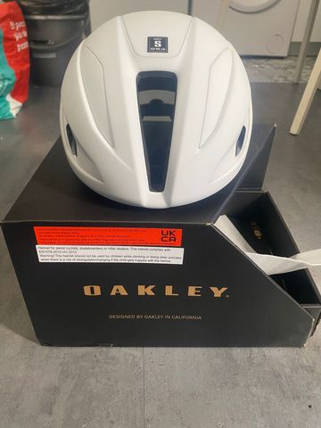 Brugt Oakley Velo Mach Helmet 2026 bike — billede 6 af 8