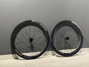 Brugt Specialized Roval Rapide CLX II 2024 bike — billede 5 af 6