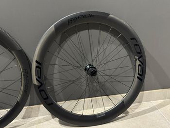 Brugt Specialized Roval Rapide CLX II 2024 bike — billede 2 af 6