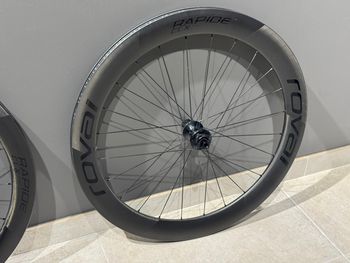 Brugt Specialized Roval Rapide CLX II 2024 bike — billede 3 af 6