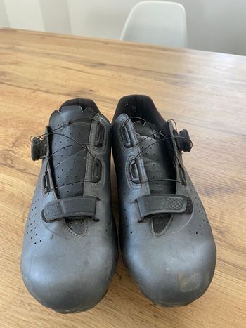 Used Fizik Tempo 2022 bike — image 2 of 3