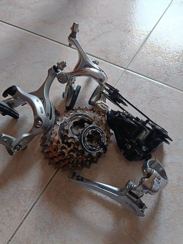 Used Shimano Ultegra FD-R8150 2012 Drivetrain & Pedals