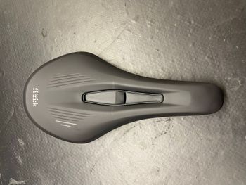 Fizik, Vento Saddle