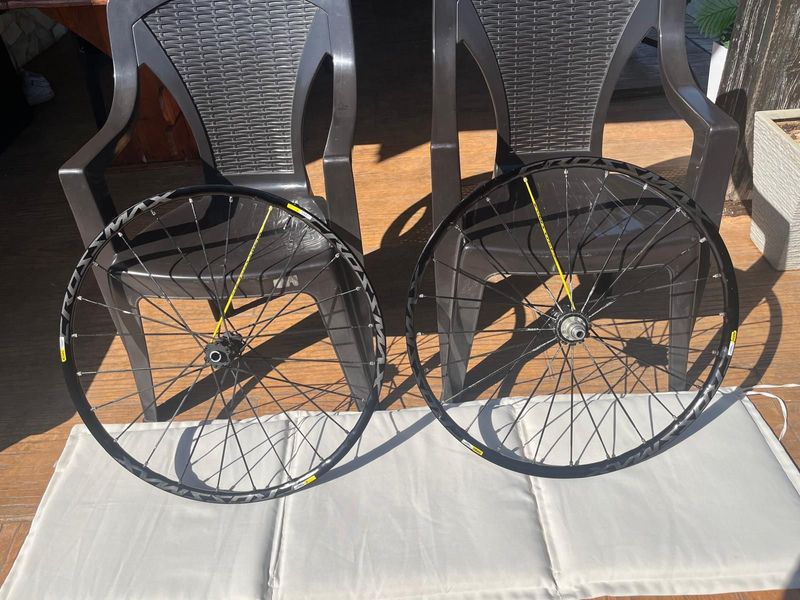 Used Mavic Crossmax SL Pro 29 2018 bike — image 1 of 7