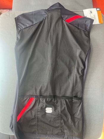 Used Sportful Fiandre 2026 bike — image 3 of 3