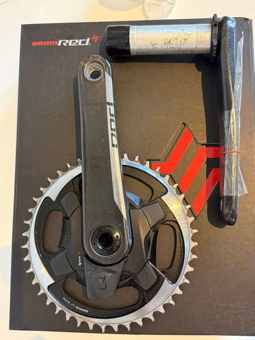 Sram Red AXS 1x 44T 2021 Drivetrain & Pedals usato