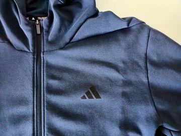 Used Adidas Training Full-Zip 2025 bike — image 3 of 10