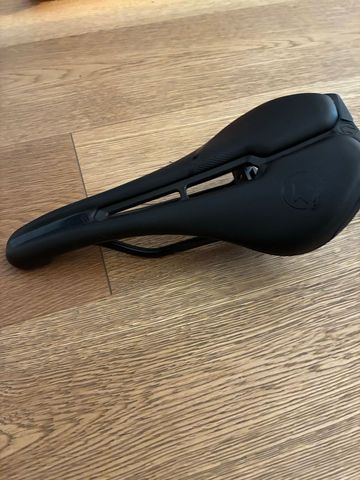 Tweedehands Shimano Sella 2023 bike — afbeelding 5 van 5