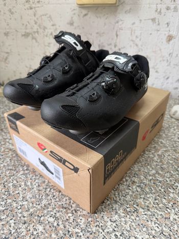 Used Sidi Genius 10 2024 bike — image 7 of 10