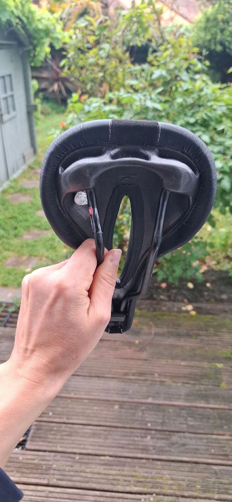 Used Selle Italia Femme GelFlow Lady 2025 bike — image 4 of 4