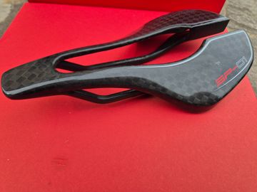 Selle Italia SP 01 Tekno Boost by Dallara 2023 Saddles & Seatposts de segunda mano