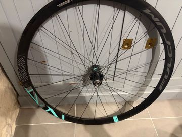 Brugt Bianchi Oltre XR3 Wheelset bike — billede 3 af 4