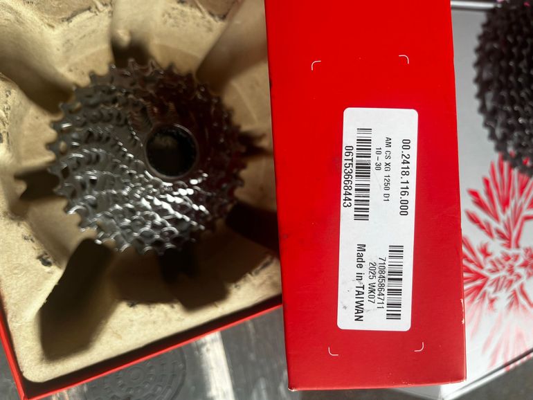 Used Sram Rival 11-30 bike — image 1 of 2