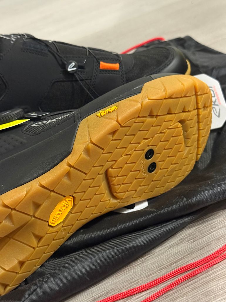 Used Ekoi Chaussures automatiques VTT 41 2026 bike — image 2 of 2