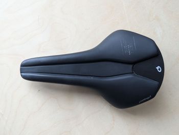 Prolgo, Nago R4 Wide Saddle