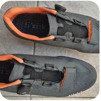 Used Fizik R5 Shoes 43/44 28.5cm bike — image 1 of 4