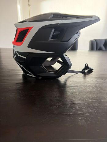 Fox Racing, Dropframe pro Dvide
