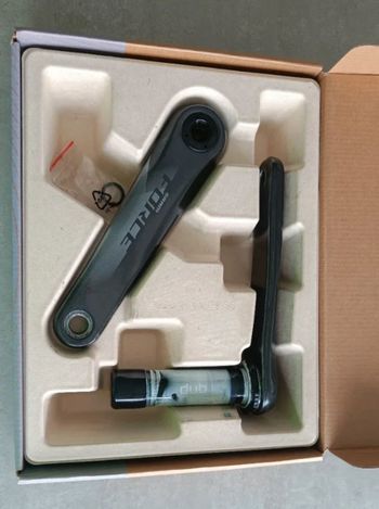 Sram, Force AXS Dub