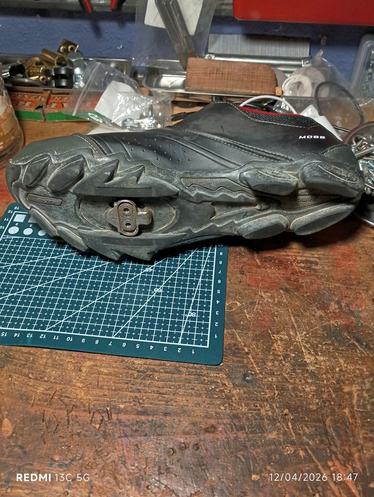 Used Shimano Zapatillas de ciclismo de montaña bike — image 4 of 4