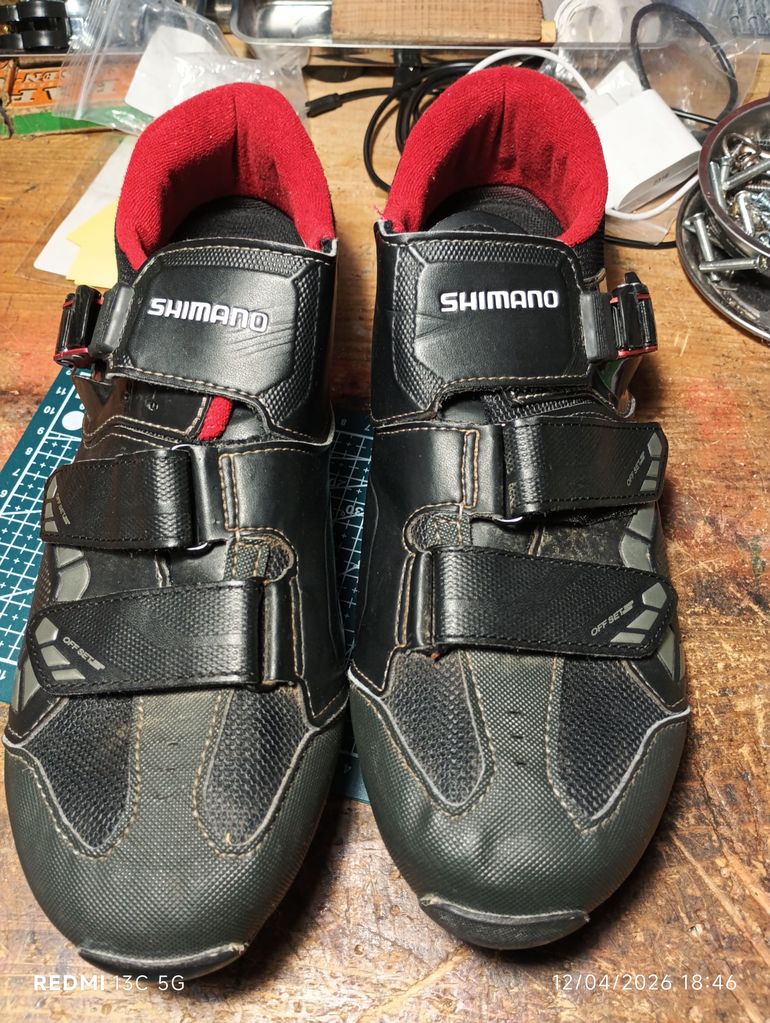 Used Shimano Zapatillas de ciclismo de montaña bike — image 1 of 4