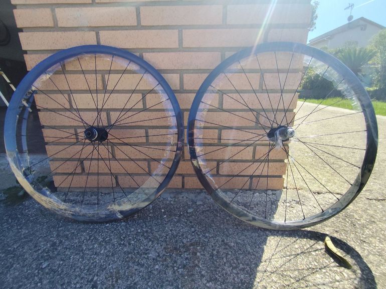 Used Orbea ruedas carretera 2024 bike — image 1 of 3