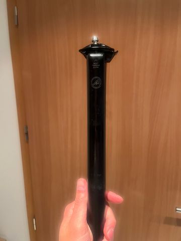 Brugt Roval Alpinist Carbon Seatpost Saddles & Seatposts