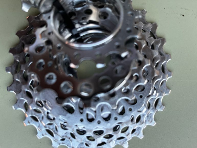 Used Sram Force 11V 11-28 Cassette bike — image 5 of 6