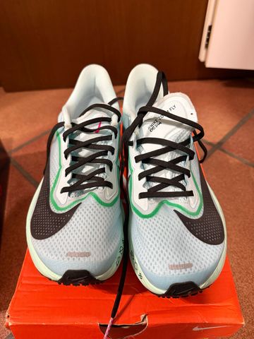 Nike scarpe corsa zoom fly 6 Running Shoes d'occasion
