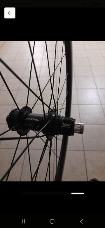 Used Wilier Ruote bike — image 2 of 4