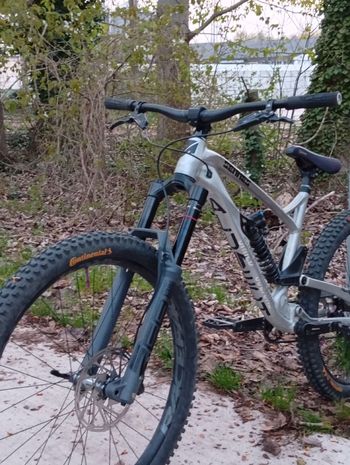RockShox, ZEB Ultimate 29" 190mm Tapered