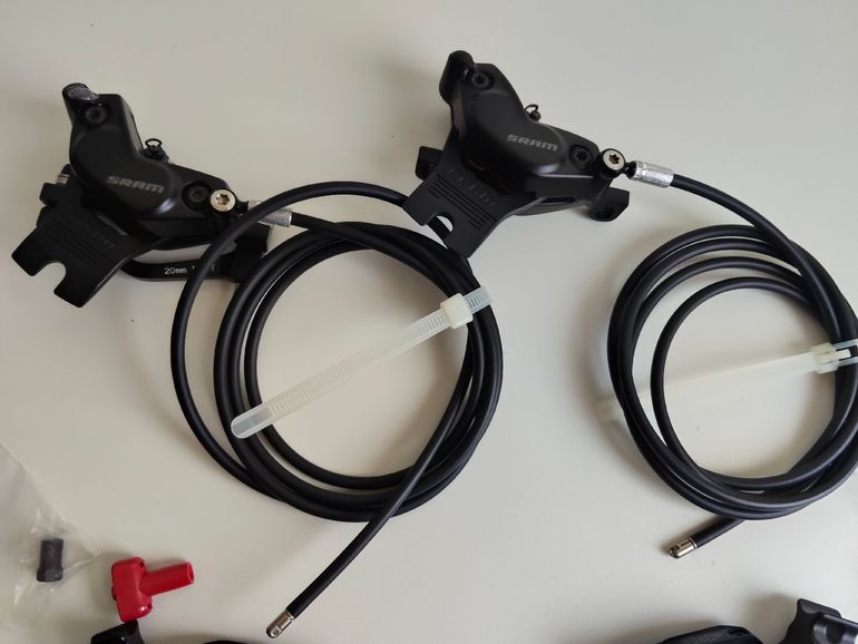Używany Sram CONJUNTO FRENOS CODE R 2025 bike — zdjęcie 20 z 31
