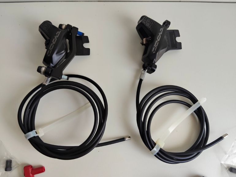 Używany Sram CONJUNTO FRENOS CODE R 2025 bike — zdjęcie 14 z 31